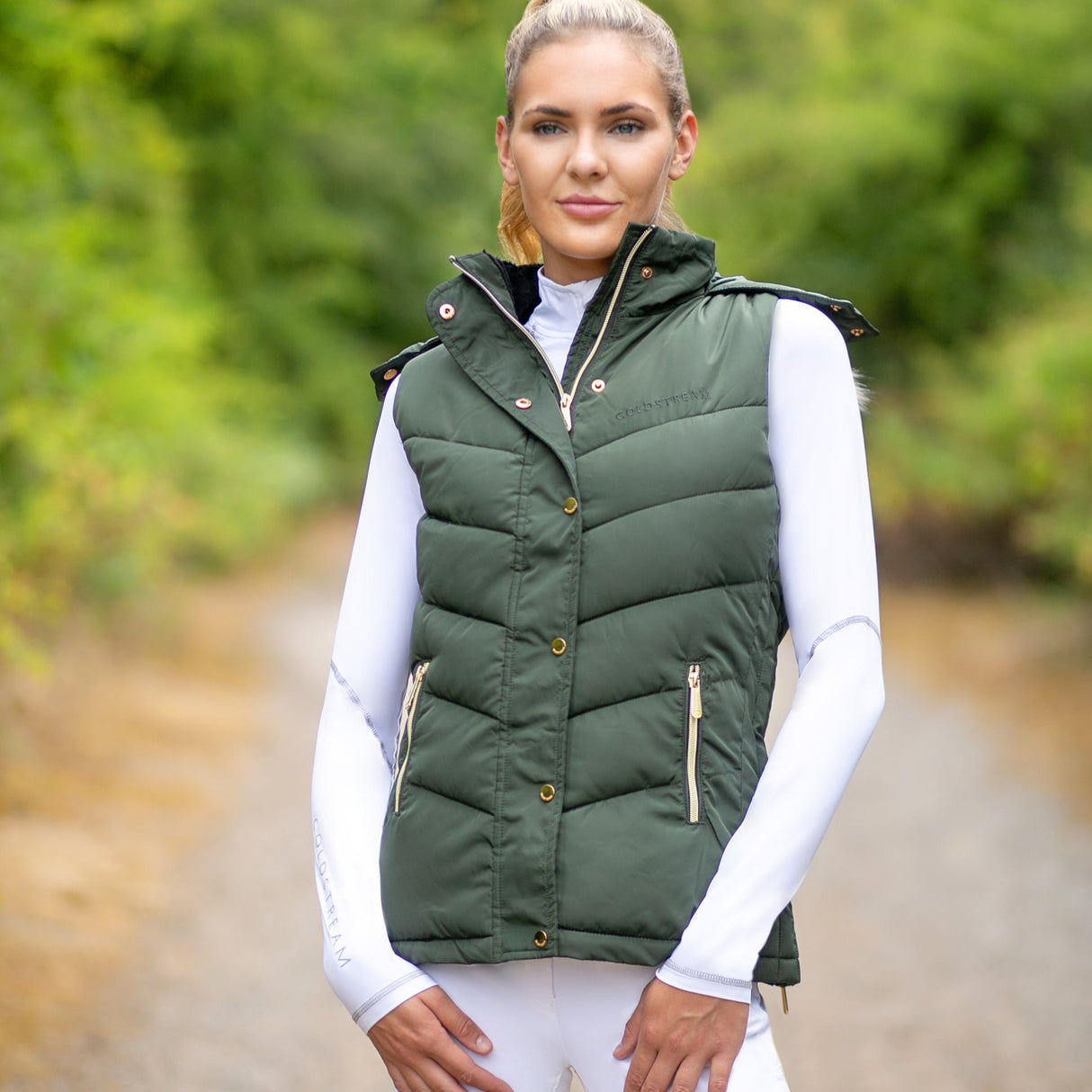 Coldstream Leitholm Quilted Gilet #colour_fern-green