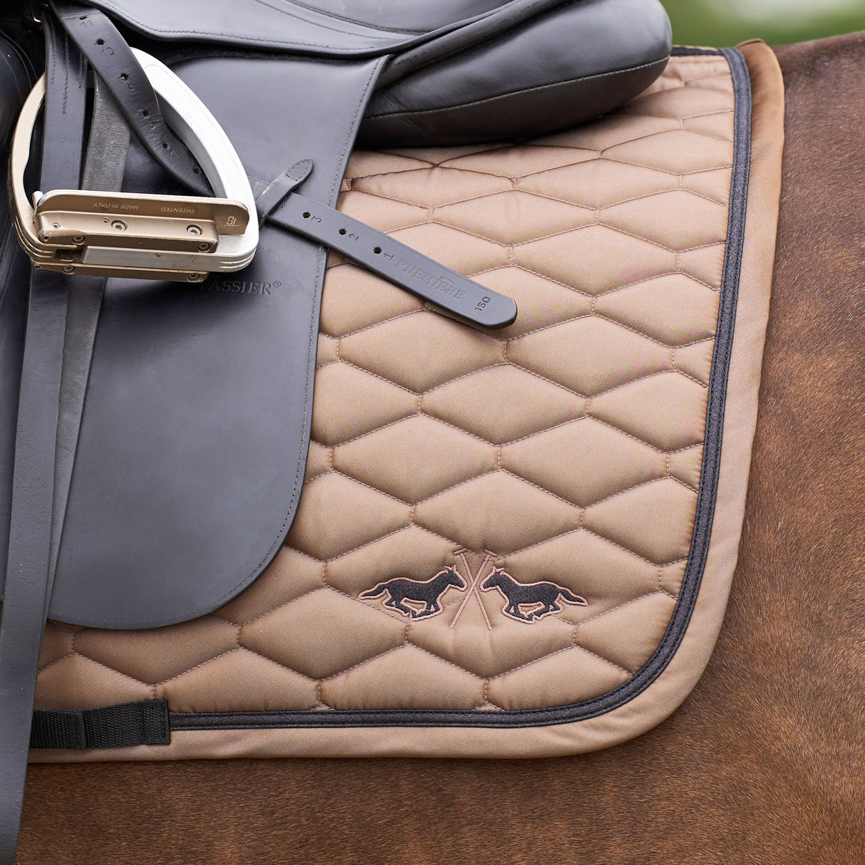 HV Polo Joan GP Saddle Pad #colour_straw