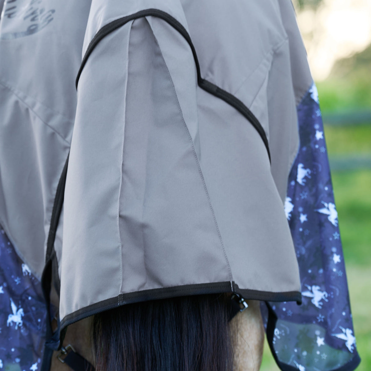 Imperial Riding Super-Dry AOP Rain & Fly Rug #colour_grey-pixie-dust-aop