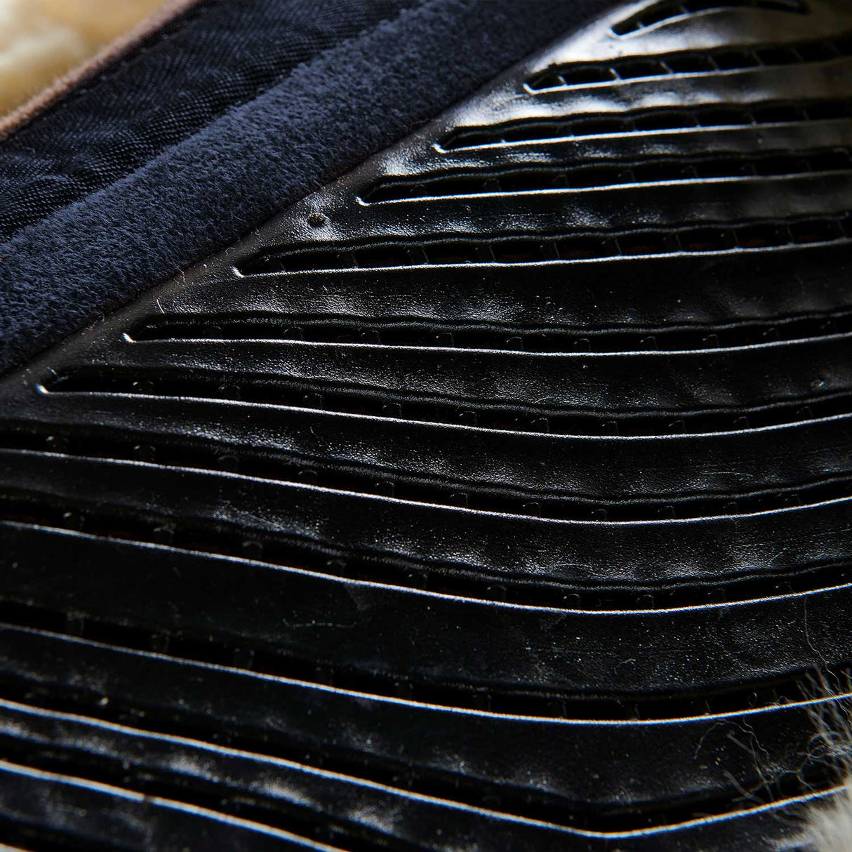 Acavallo Pad SP JCCS CW-CS Suede Cut-Out Sheepskin Twin Sided Gel Flat #colour_blue-natural