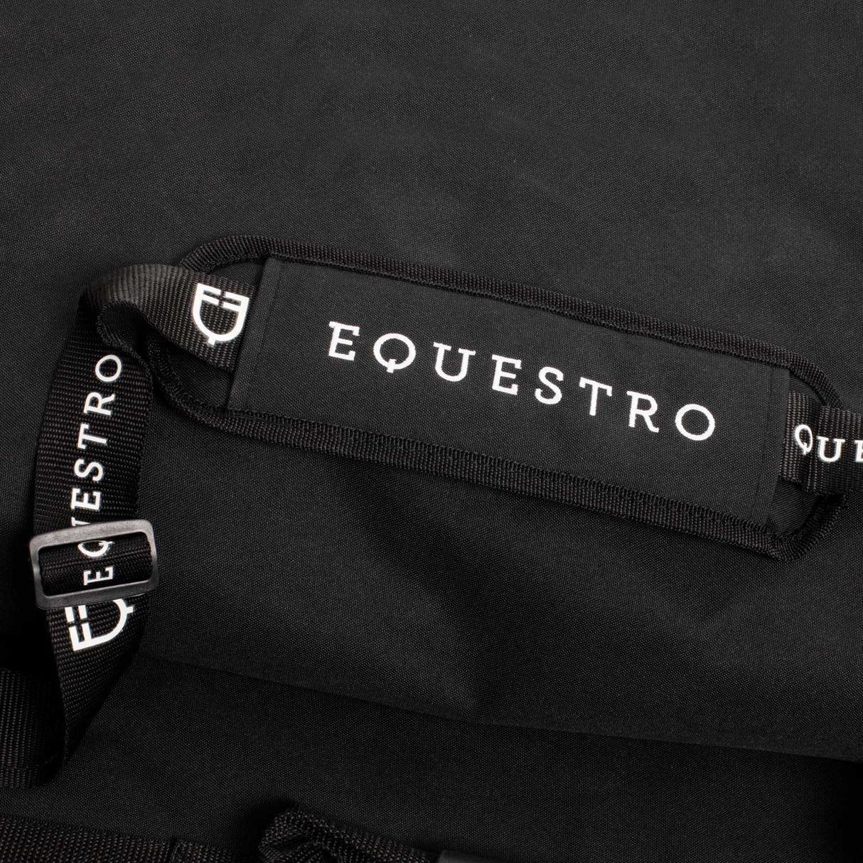 Equestro Saddle Pad Bag With Logo