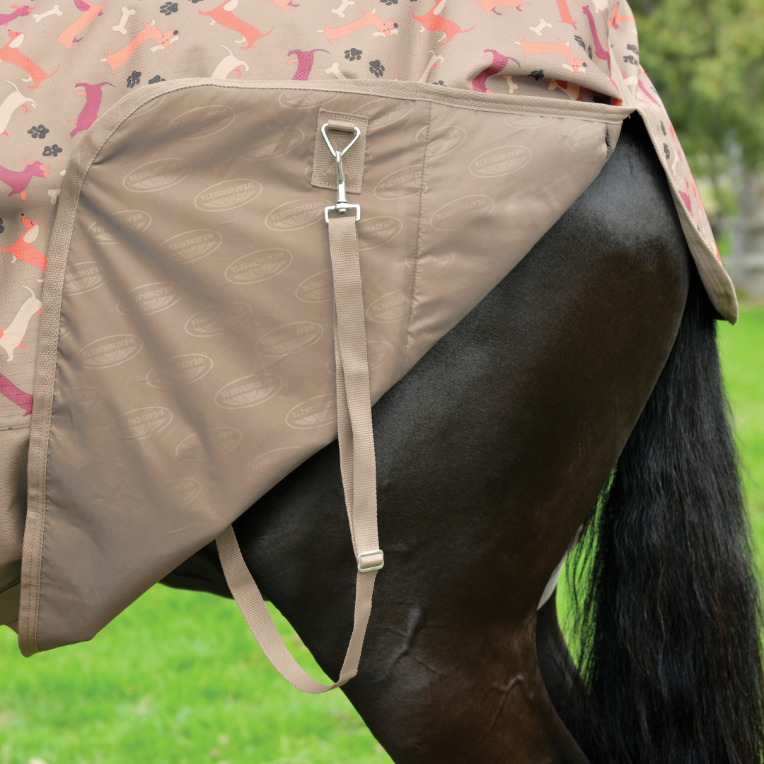 Weatherbeeta ComFiTec Essential Turnout Rug #colour_dachshund-print