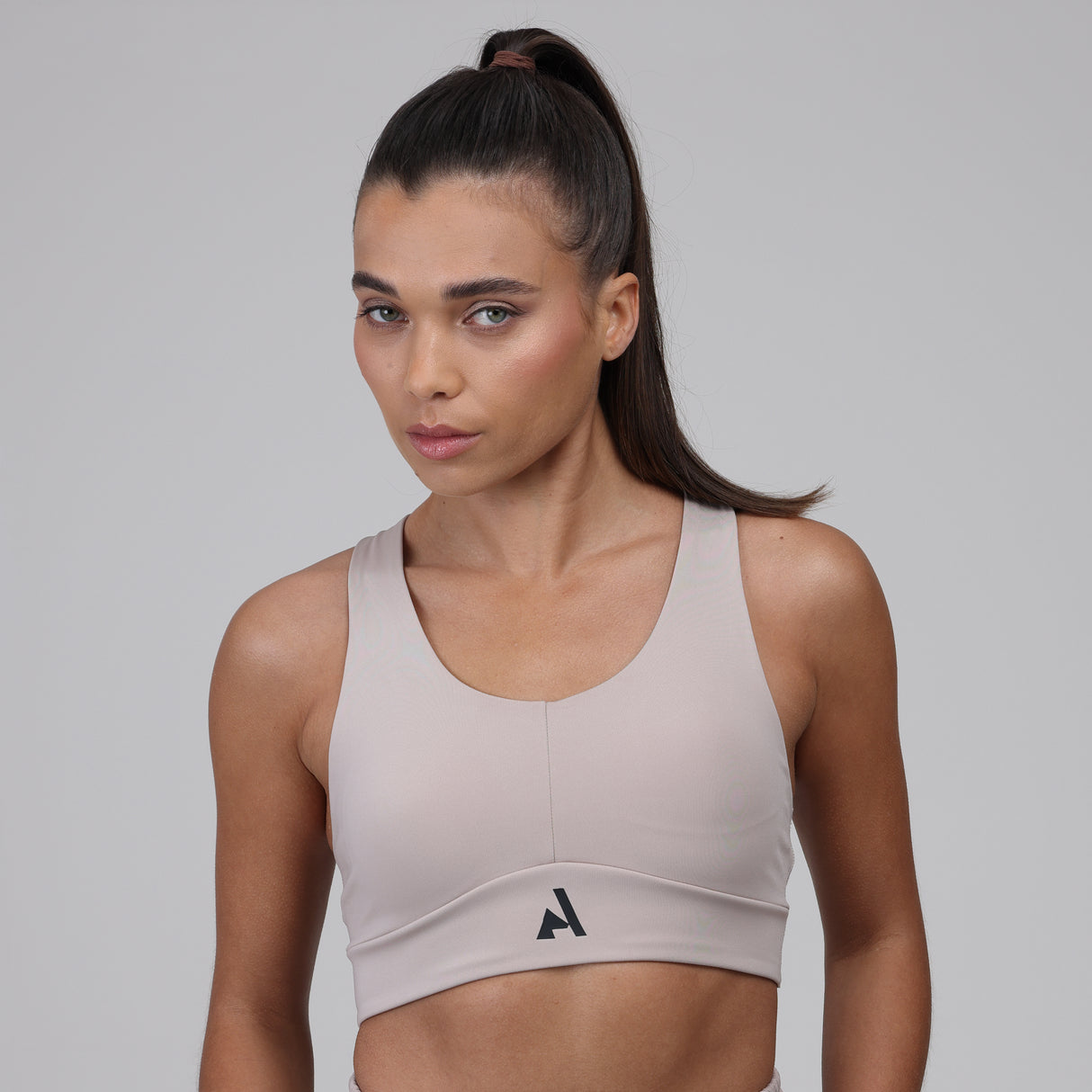 Shires Aubrion Ladies React Sculpt Sports Bra #colour_sand