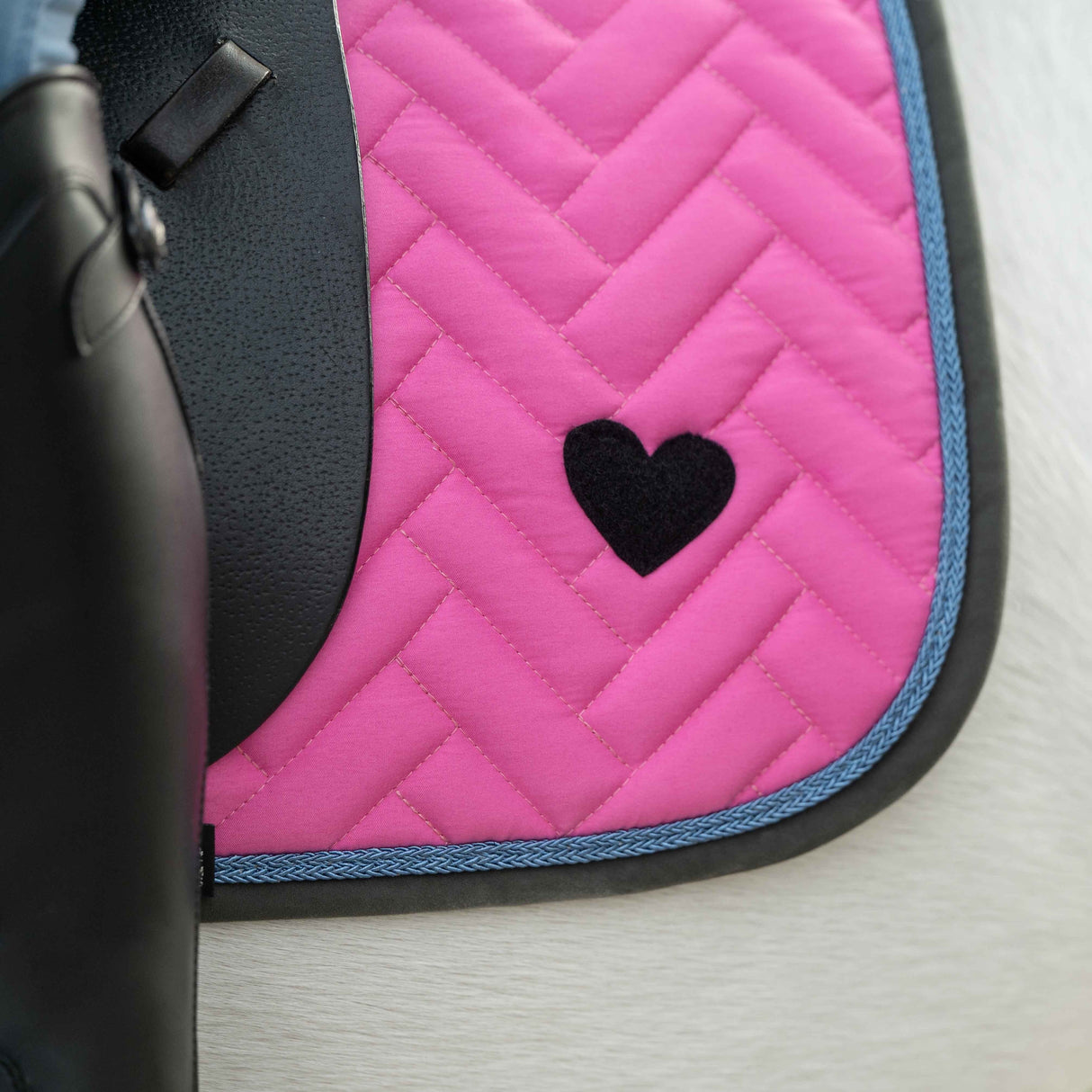 HKM Saddle Cloth -Nele- #colour_pink