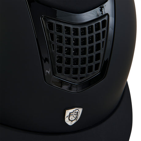 Ultra light helmet with polished frame homologation EN 1384-2023