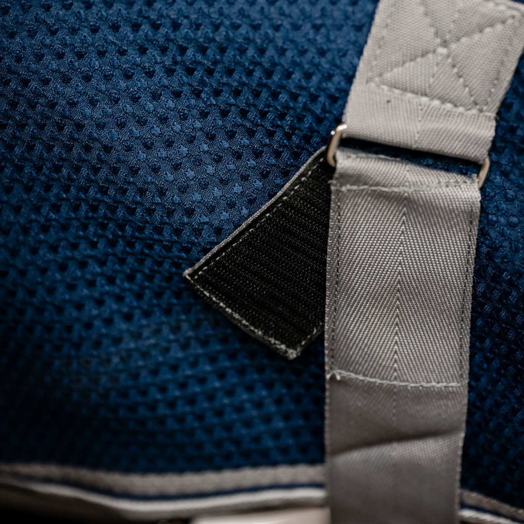 #colour_navy-thunderstorm-grey-silver