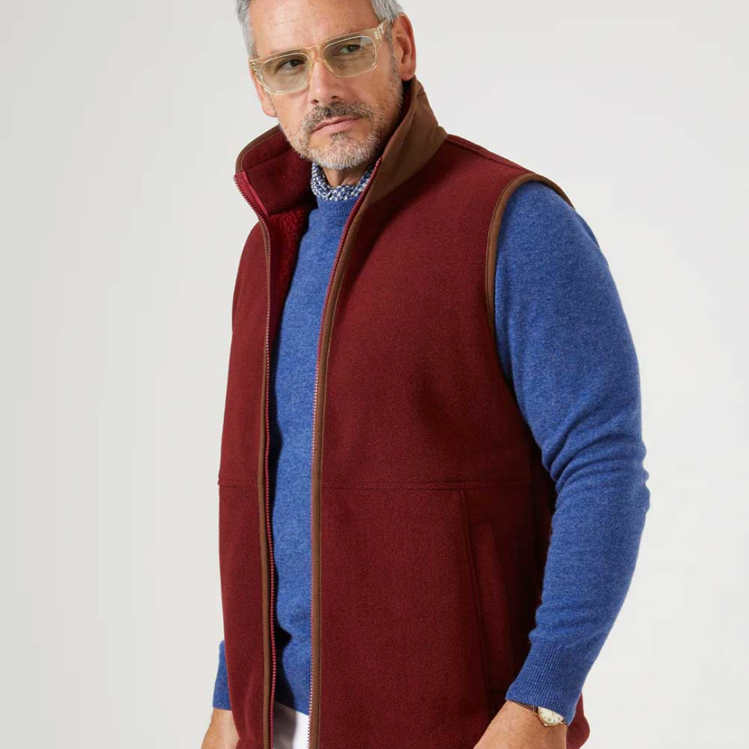 Alan Paine Aylsham Men's Fleece Gilet #colour_bloodstone