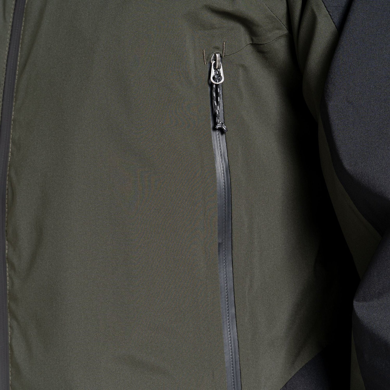 #colour_dark-green-black